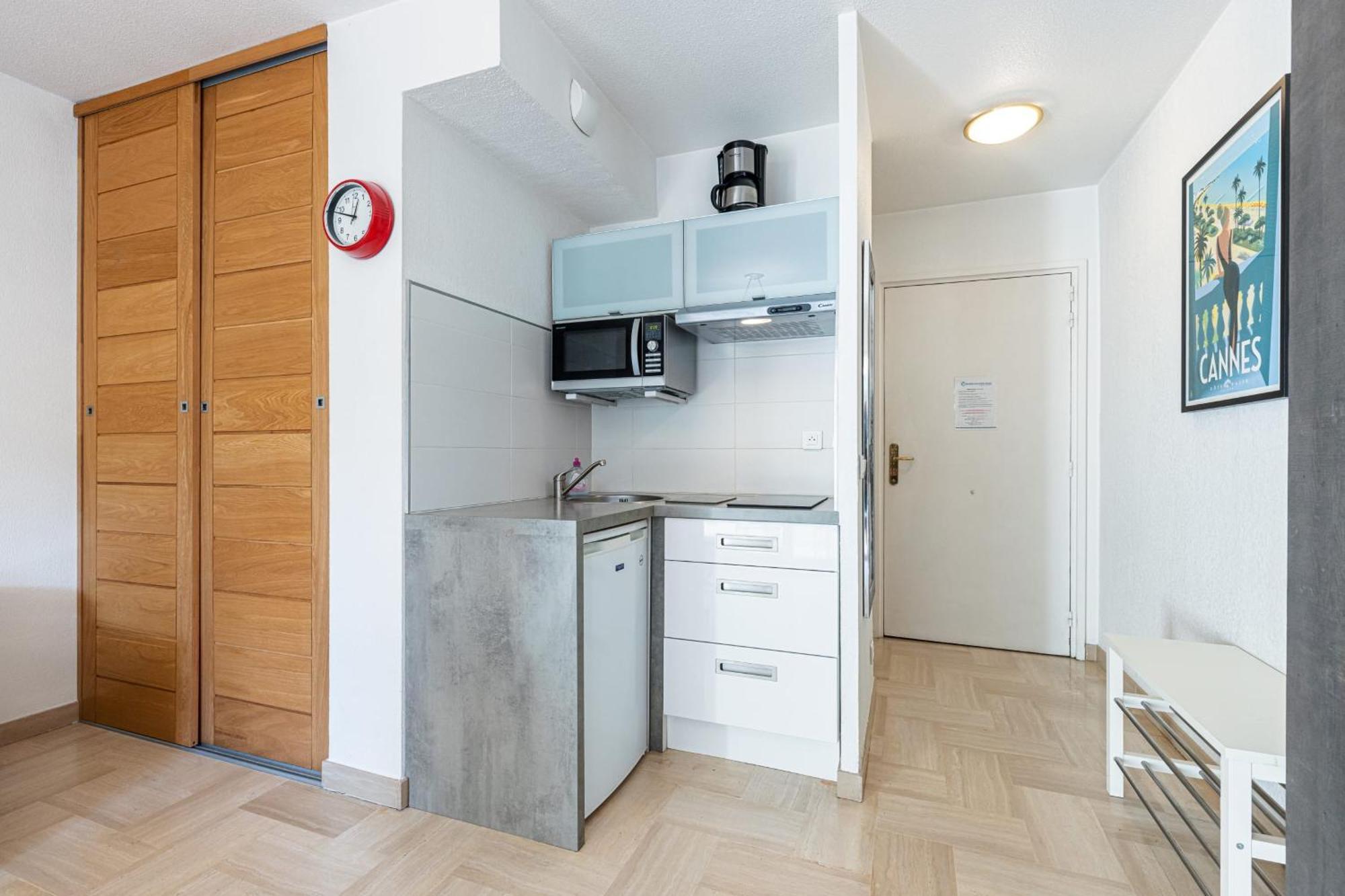 Terrace Garage & Ac Apartment